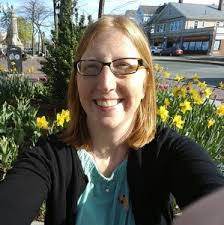 Karen Poggi's Instagram, Twitter & Facebook