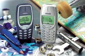Der kleine außenbildschirm leuchtet zwar. Nokia Motorola So Viel Ist Ihr Altes Handy Jetzt Wert Kolnische Rundschau