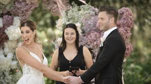 It was a rocky journey down the aisle for married at first sight's beck zemeck and jake edwards, and things haven't exactly gotten any easier with time. S3xjakkhoj64qm