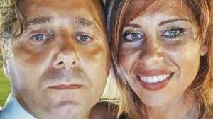 Dopo l'incidente in galleria la giovane deejay accosta l'auto sulla piazzola di sosta, prende in braccio il. Viviana Parisi La Pista Dell Incidente Suicidio E Quel Buco Di 10 Minuti I Punti Ancora Oscuri Sulla Morte Della Dj E La Scomparsa Di Gioele Open
