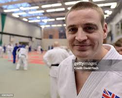 14 Photos & High Res Pictures