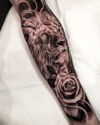 Le lion est l'un des animal les plus majestueux parmi les animaux de notre planète. Top 100 Des Tatouages Lion Pour Homme Tatouez