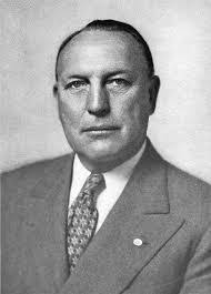 Billy Moffett's Instagram, Twitter & Facebook