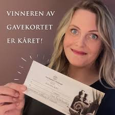 🎉🎉 Vinneren av gavekortet er trukket! 🎉🎉 Den heldige vinner er Siw Anja  Hansen. Gavekortet kan hentes hos Fru Eliassens Fotterapi på Nova  Helseklinikk, Lande Senter. Vi gratulerer! 💐