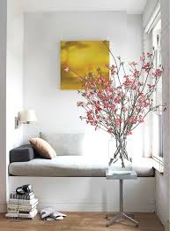You'll receive email and feed alerts when new items arrive. 30 Beautiful Spring Living Room Decoration With Flowers And Vases For Creative Juice