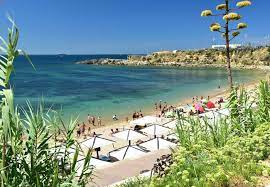 São pedro do estoril, são joão do estoril, santo antónio do estoril (or simply estoril) and monte estoril, as well as other to the interior. Praia De Sao Pedro Do Estoril