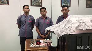Nov 10, 2017 · laporan projek akhir 1. Easy Door Lock Projek Tahun Akhir Kolej Vokasional Lebuh Cator 2018 Youtube
