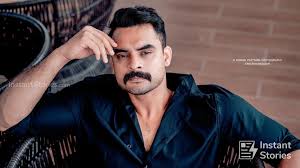 Tovino Thomas Latest Hot Hd Photos Wallpapers 1080p 4k 16397 Tovinothomas Thomas Hd Photos Photo