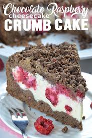 Chocolate Raspberry Cheesecake Crumb Cake Lois Recettesdedesserts En 2020 Gateau Chocolat Recette Dessert Delicieux Gateaux