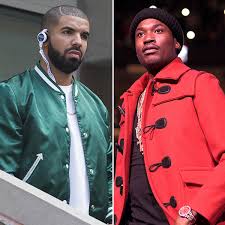 Meek mill & drake squash beef infront of 50,000 fans in boston drake and meek mill play ping pong for $20k after squashing beef at concert view this post on instagram meek mill x @champagnepapi we both meek mill & drake squash beef infront of 50,000 fans in boston. Meek Mill Drake S Feud Is Still A Thing Hollywood Life