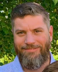 Ryan Fell's Instagram, Twitter & Facebook