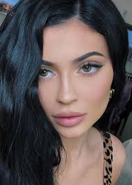 Kendall jenner looks like she means business as she runs errands in a tailored vest. Where To Buy Kylie Jenner Cosmetics Australia Top Tips Beauty Crew