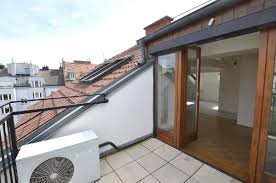 Der lang ersehnte winter, der die anmutige landschaft in ein wahres märchenland verwandelt schafft vorfreude auf ein paradies für. Dachgeschosswohnung Mit Terrasse Am Max Winter Platz