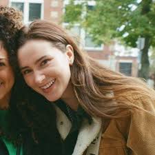 Merri H (@MissMerrii)