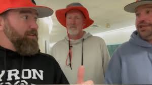 The story behind Byron's biggest fans