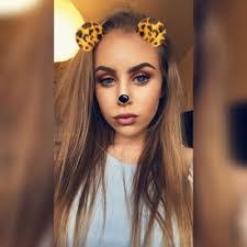 Angel Richardson's Instagram, Twitter & Facebook