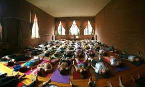 The selection of classes includes fitness and anaerobic…. 10 Or 20 Drop In Yoga Classes Yoga To The People Queens Astoria Groupon