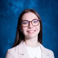 Lisa Arend's Instagram, Twitter & Facebook