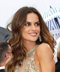 Select from premium izabel goulart of the highest quality. Izabel Goulart Long Wavy Brunette Hairstyle