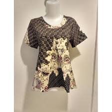 Model baju atasan wanita batik terbaru. Baju Atasan Wanita Blouse Batik Modern Atasan Asimetris Elevenia
