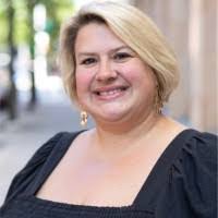 Nancy Gasparini's Instagram, Twitter & Facebook