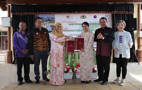 Video pijatan jepang dari perguruan tinggi. Ukm Sumbang Kepakaran Bantu Smk Pendidikan Khas Setapak Ukm News Portal