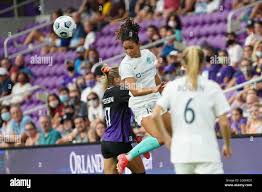 Darian hi-res stock photography and images