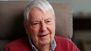 Charles Biétry évoque sa mort prochaine dans « Sept à huit » : « En  attendant, vivons chaque instant »