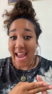 Courtney Wrobel's Instagram, Twitter & Facebook