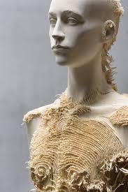 Distressed Wood Figures by Aron Demetz — Colossal