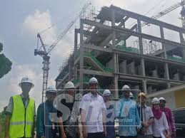 It is the biggest federal project in penang. Projek Blok Hospital Seberang Jaya Lewat