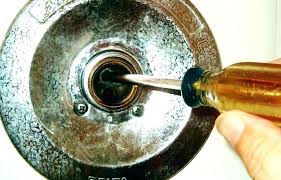 Delta Faucets Monitor Repair Old Delta Shower Et Replacement Parts Monitor Inside Repair Delta Faucet Faucet Repair Shower Faucet Kitchen Faucet With Sprayer