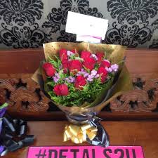 Bandar raya shah alam ialah ibu negeri bagi negeri selangor darul ehsan, malaysia. Photos At Kedai Bunga Petals2u Now Closed Shah Alam 7 Tips From 21 Visitors