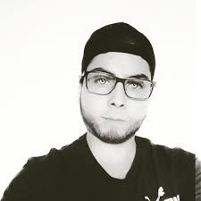 Marcos puente (@MarKOz_PC)