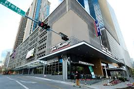 Uptown pharmacy ⭐ , new zealand, auckland, karangahape road, 174: Uptown S Tom Thumb Adapts Its Suburban Big Box With Amenities For Urban Dwellers