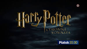 Harry nedbá nářků skřítka působícího víc škody než užitku, ale potom se skutečně začnou dít podivné věci, na stěnách se objevují neznámé nápisy a několik studentů je. Harry Potter A Tajomna Komnata V Piatok 15 1 2021 O 20 30 Na Tv Markiza Youtube