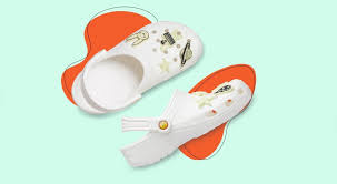 Is santa claus coming to town? Bad Bunny X Crocs Precio Imagenes Y Fecha De Lanzamiento Menzig