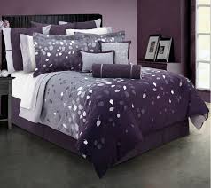 Lavender Bedroom Purple Is The Best Colour To Sleep In So Soothing Don 39 T Like The Bedspread But T Purple Bedroom Design Purple Bedrooms Pretty Bedroom