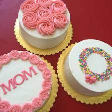 25 gorgeous mother's day cakes to bake for your favorite lady. Mother S Day Cakes Mothers Day Cakes Designs Easy Homemade Cake Mothers Day Cake