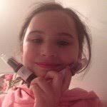 Etta Leach's Instagram, Twitter & Facebook