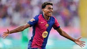 Lamine Yamal Thần Đồng Của Barcelona | Bóng Đá 24H - YouTube