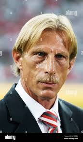 Alexandra Daum's Instagram, Twitter & Facebook