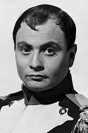 Reparto de Spy Hunt (película 1950). Dirigida por George Sherman