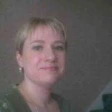 Laura Earley (@LEarley2)