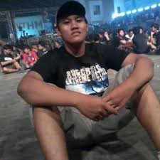 Bunda sarwendah kesurupan sampe gemetar!!! Fahmi Haqqi On Twitter Tuku Bensin Nang Spbu Piro Mas Jaket Ahas 18 Yuto Traning Ket Jaman Smp Sandal Ban 600 Ewu Karepmucok Dadi Yosiolo Ta Sopo Ngunu Standupindo Sby