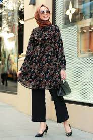Nayla Collection Cicek Desenli Siyah Tesettur Tunik 3402s Tesetturisland Com Giyim Tunik Moda Stilleri