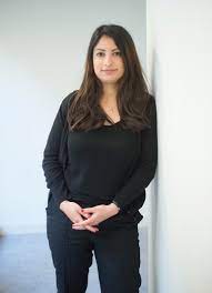 Mehrnoosh nooshi dadgostar, född 20 juni 1985 i ängelholm, är en svensk politiker och ledamot av sveriges riksdag. Vansterpartiet Malmo Nominerar Nooshi Dadgostar Till Partiordforande Vansterpartiet Malmo