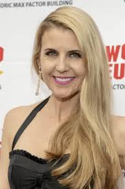 Kathy Kolla Attends Premiere Pinnacle Peak Films Redeeming Love Dga — Stock  Editorial Photo © info@photographybyeugene.com #542135360