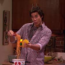 Wie schmecken die pinken butterkuchen aus icarly? 7 Icarly Ideen Icarly Butterkuchen Rezept Freddie Benson