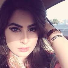 مقطع فيديو صغير للفنانة رؤى الصبان / مسلسل ذيب السرايا roaaalsabban.forumh.net. Girl Chain Necklace Women